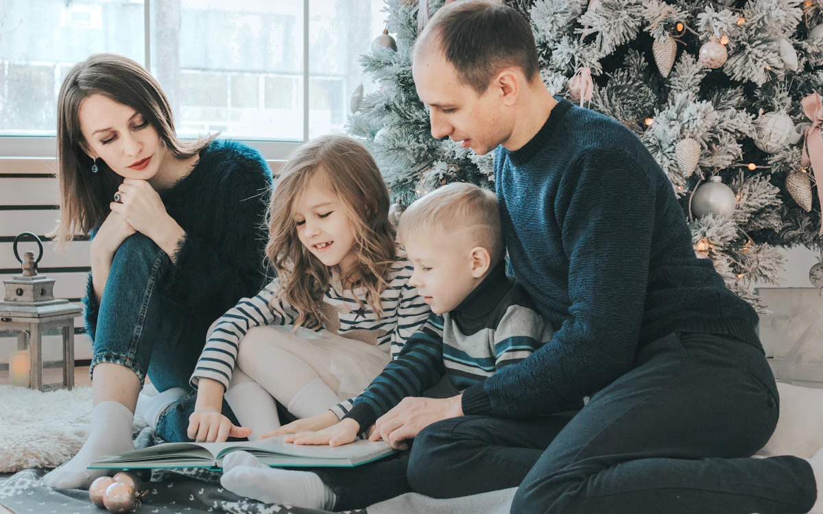Family by the tree — PrimeArt example